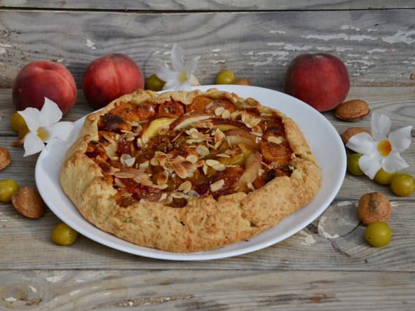 Tarte rustique aux fruits d’été