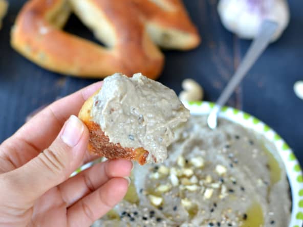 Caviar d'aubergine à la noix de cajou