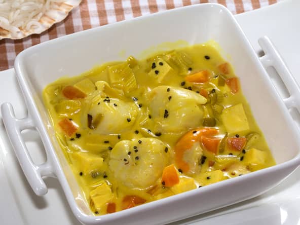 Blanquette de Noix de St-Jacques au tofu et curcuma