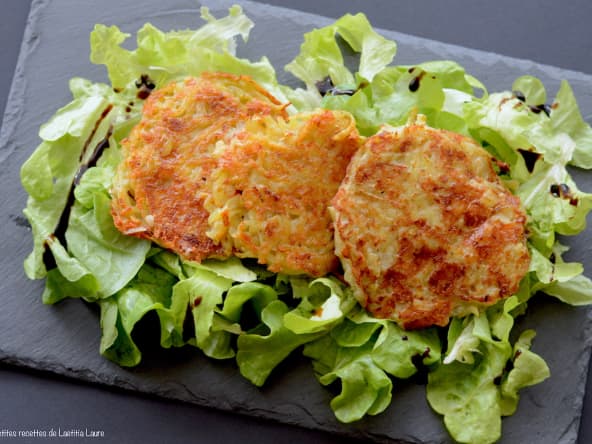 Galettes de pommes de terre au fromage italien fontina