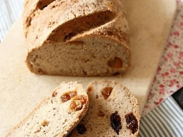 Pain coco, sarrasin, abricots secs