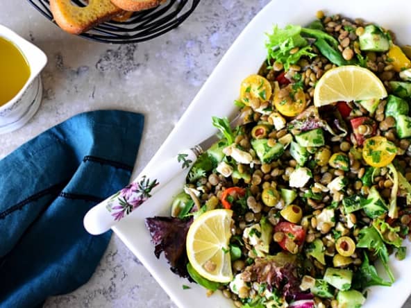Salade fraîcheur de lentilles froide au feta, concombre et tomates
