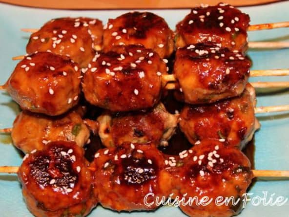 Brochettes de boulettes Tsukune