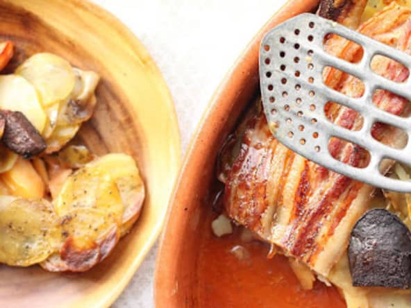 Coings, pommes de terre et lard ou boudin au four
