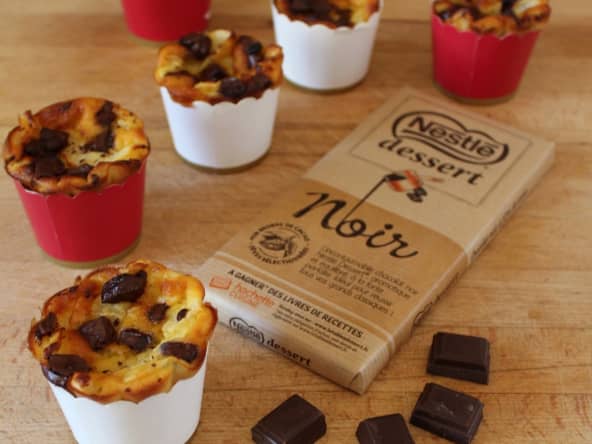 Muffins façon invisible aux poires et éclats de chocolat