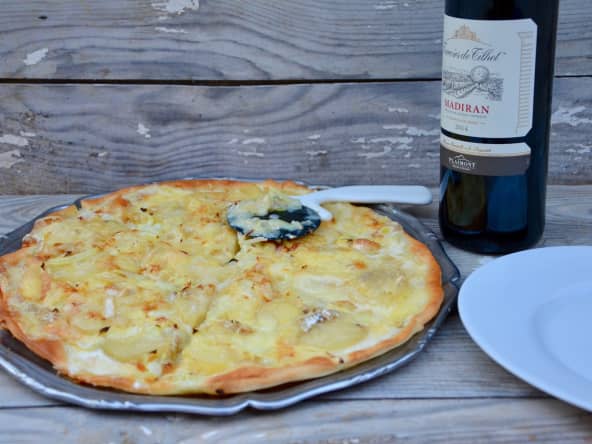 Pizza montagnarde sans tomates ni olives 