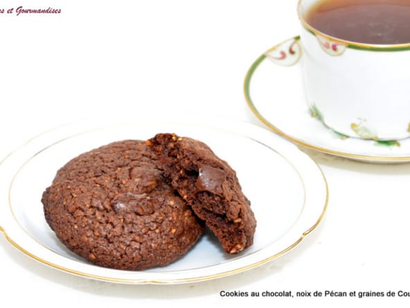 Cookies au chocolat, noix de Pécan et graines de Courge.