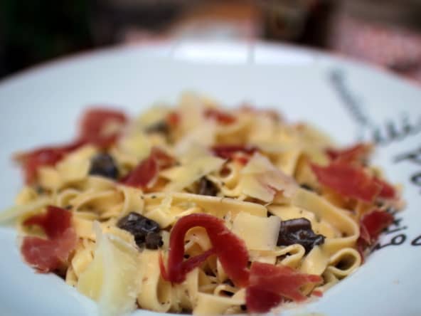 Tagliatelles à la sauce tartufata