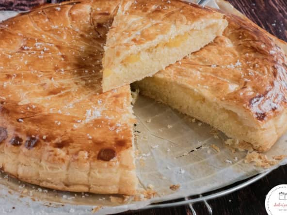 Galette des rois exotique noix de coco et mangue aux épices