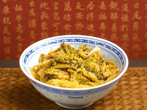 Wok de chou frisé, soja et gingembre