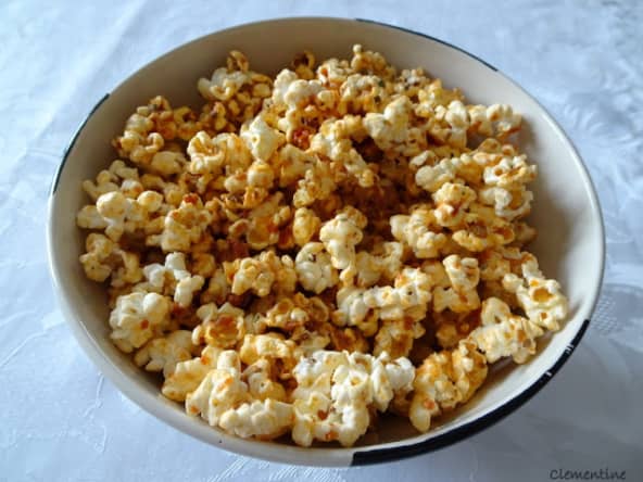 Pizza popcorn