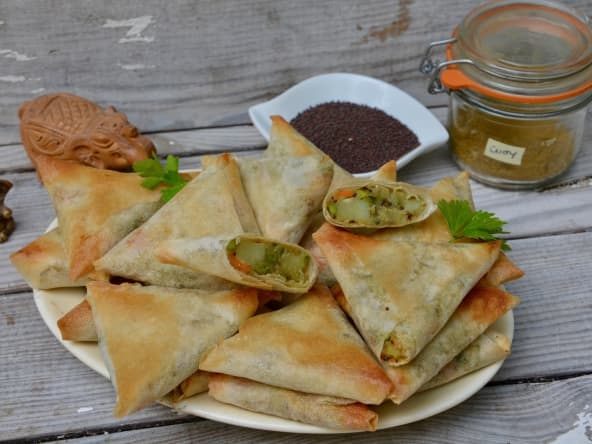 Samossas végétariens indiens aux épices