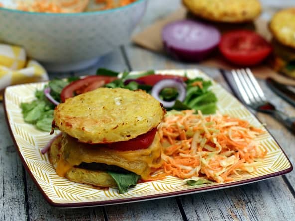 Burger aux galettes de pommes de terre