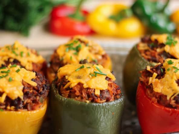 Poivrons farcis aux deux viandes et au riz