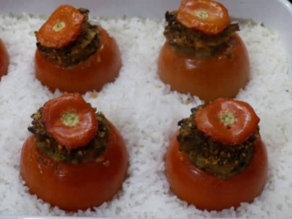Tomates farcies végétariennes bluffantes