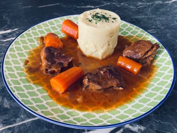 Jarret de boeuf aux carottes