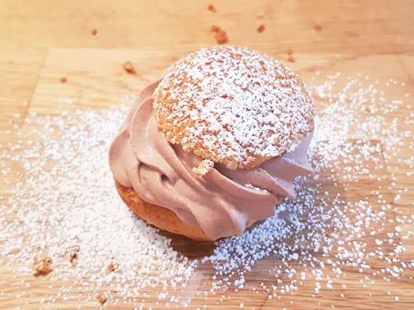 Choux chantilly au cacao