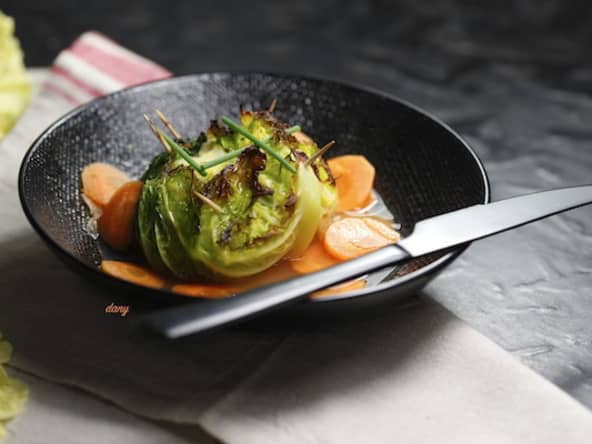 Feuilles de chou farcies au poulet