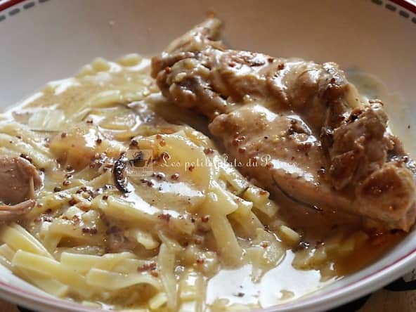 Cocotte de lapin à la moutarde à l'ancienne : un classique dominical !