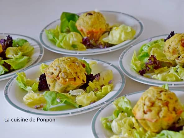 Muffin aux champignons et noisettes parfumé au pesto à l'ail des ours