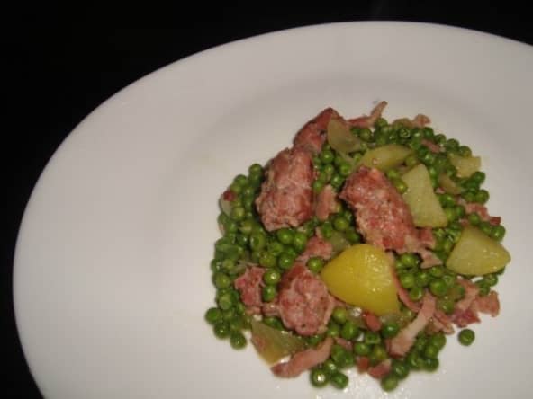 Poêlée de petits pois à l'ancienne