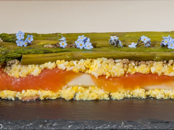 Terrine d'asperges à la truite fumée
