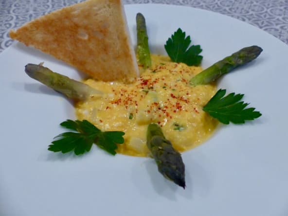 Brouillade d'oeufs aux asperges