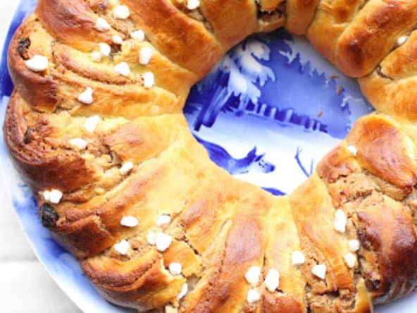 Couronne briochée à la pâte d'amandes