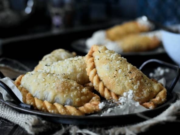 Chaussons salés à la viande hachée