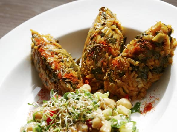 Recette alcaline : riz pilaf aux légumes et coulis de tomates