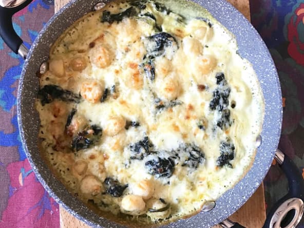 Gnocchis et épinards gratinés au cheddar