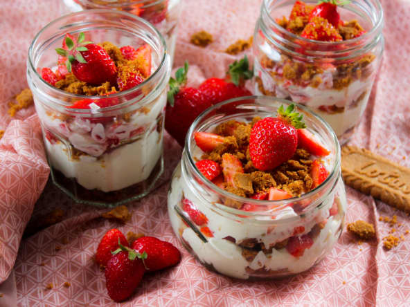 Tiramisu fraises et speculoos sans oeuf