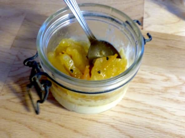Crèmes de coco et ananas compoté aux épices