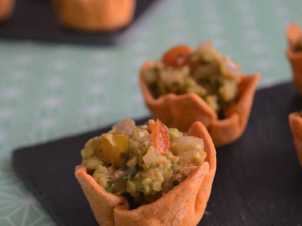 Spicy cups au guacamole pour un apéro dinatoire