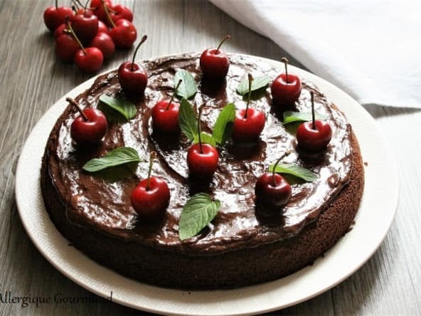 Gâteau chocolat cerises sans gluten, sans lait, sans oeufs