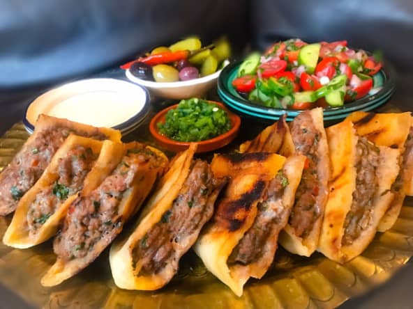 Arayes, sandwiches originaires du Moyen-Orient