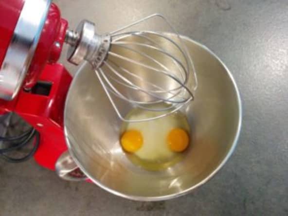 Biscuit madeleine pour entremets : une base gourmande pour vos desserts