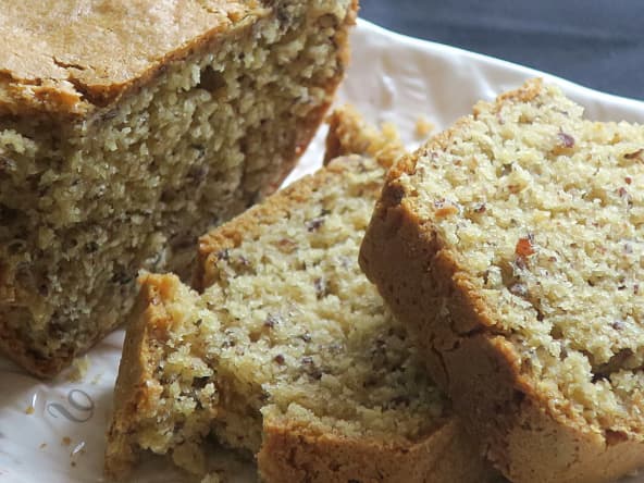 Mon cake au yaourt sans oeufs aux graines de lin