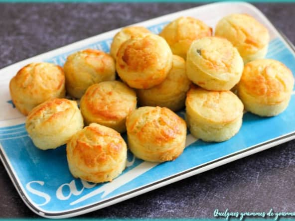 Bouchons apéritifs au roquefort