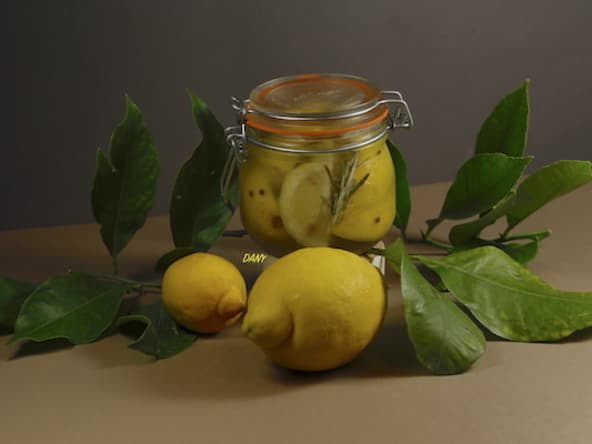 Citrons confits au sel