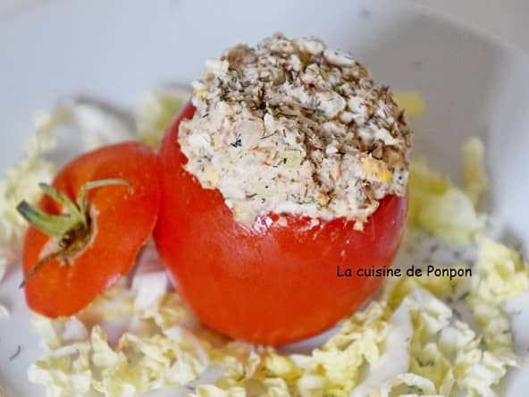 Tomate farcie aux filets de sardine