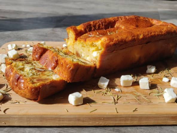 Cake feta-figues et romarin