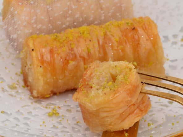 Baklawa Rolls ou Baklawa froissée.