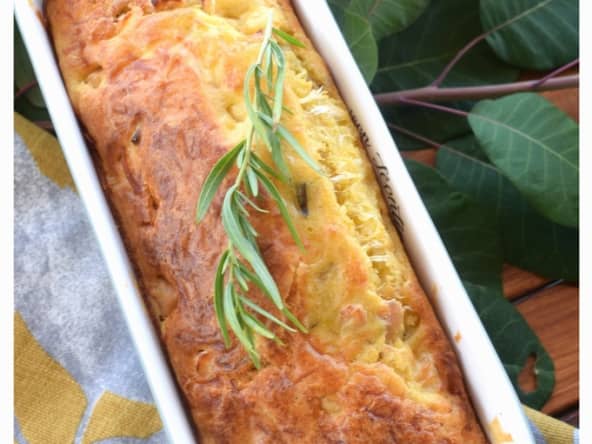 Cake original au poulet et à l'estragon