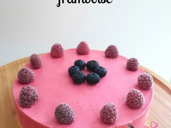 Gâteau nuage glacé à la framboise, au companion ou non