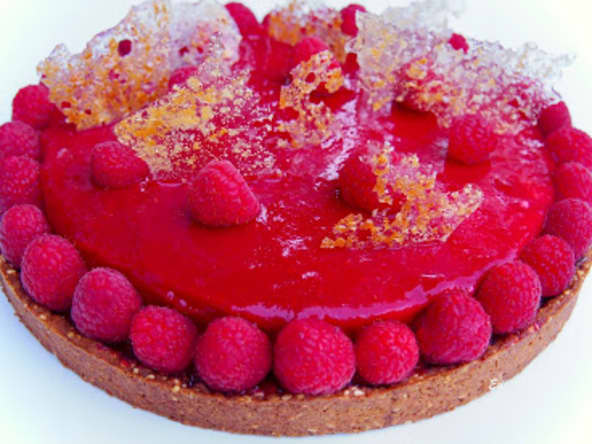 Tarte Tango de Pierre Hermé : compotée framboise poivron, crème au parmesan