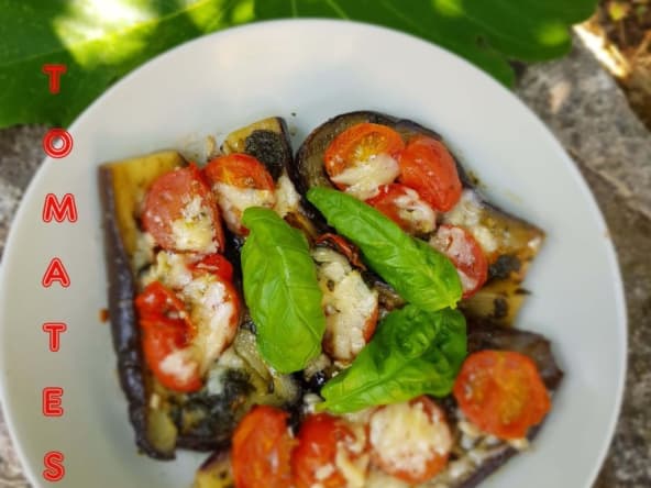 Aubergines à la poêle, aux tomates confites et basilic