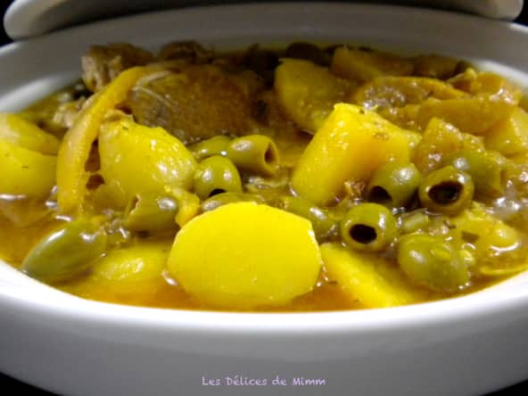 Tajine de poulet aux olives, citron confit et pommes de terre