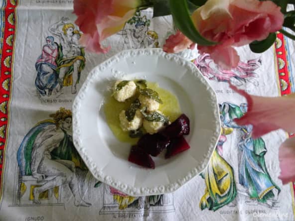 Gnudi au beurre de sauge de Jamie Oliver