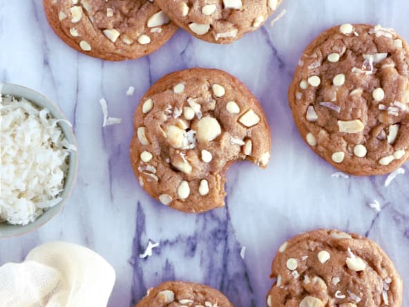 Cookies au chocolat blanc, coco et macadamia